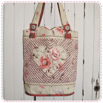 Heart Chenille Bag Picture